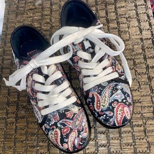 PAISLEY CUTE TO THE CORE PLATFORM SNEAKERS